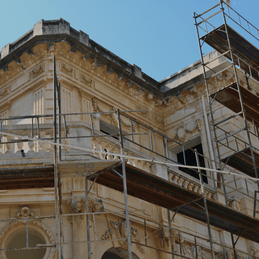 BRESCIA, RIQUALIFICAZIONE CENTRO STORICO MEDIANTE INTERVENTI DI RISTRUTTURAZIONE 3 APPALTO BRESCIA